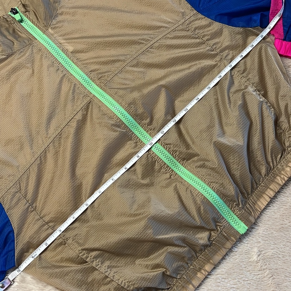 FABLETICS Payton Woven Jacket - Picture 10 of 14